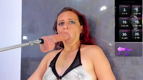 Snapshot of issys_milf chatting on 09-14-25, 12:04 ISSYS online show from 09-14-25, 12:04