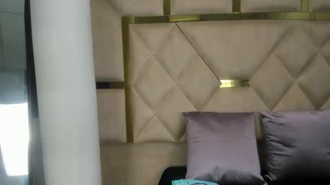 Issys online show from 01-13-26, 03:01