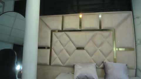 Issys online show from 01-18-26, 08:51