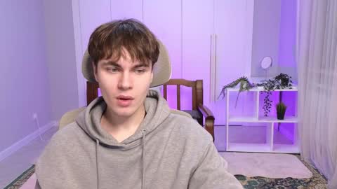 Maks online show from 01-03-25, 03:16