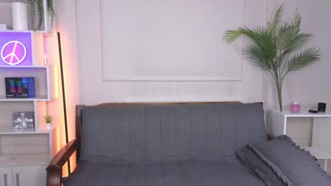 Maks online show from 01-17-25, 12:42