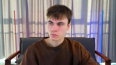 Maks online show from 01-24-25, 10:21