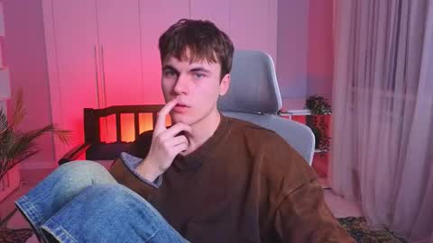 Maks online show from 02-01-25, 01:41