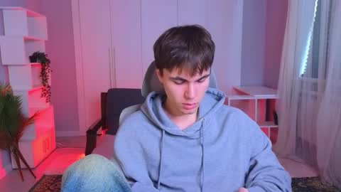 Maks online show from 02-10-25, 09:25