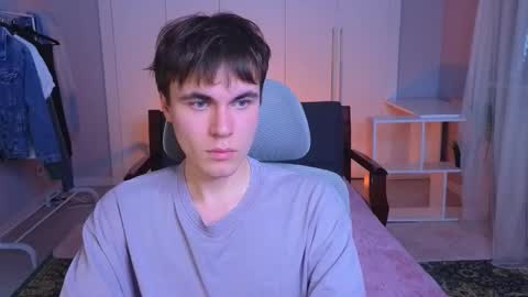 Maks online show from 02-15-25, 06:44