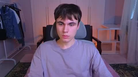 Maks online show from 02-15-25, 09:49