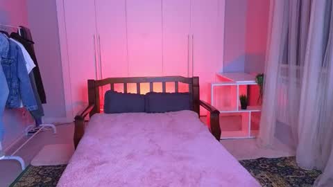 Maks online show from 02-27-25, 01:28