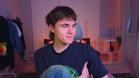 Maks online show from 03-04-25, 10:46