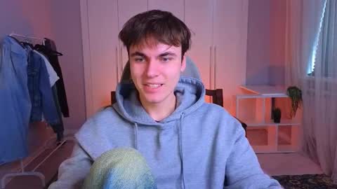 Maks online show from 03-05-25, 09:38