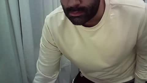 italianboybcn online show from 12-04-25, 09:12