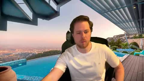 Snapshot of itpain chatting on 12-13-25, 10:04 pain online show from 12-13-25, 10:04