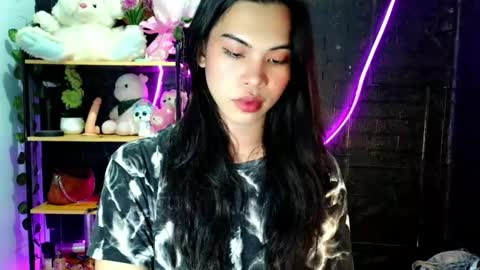its_chloe20 online show from 06-03-26, 08:14