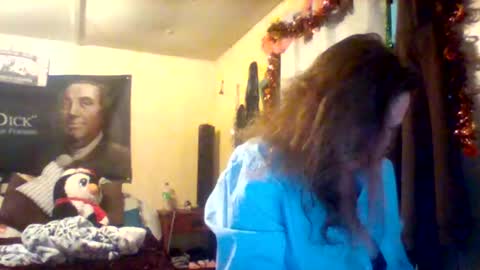 Snapshot of its_kimber chatting on 10-31-25, 04:41 its kimber online show from 10-31-25, 04:41