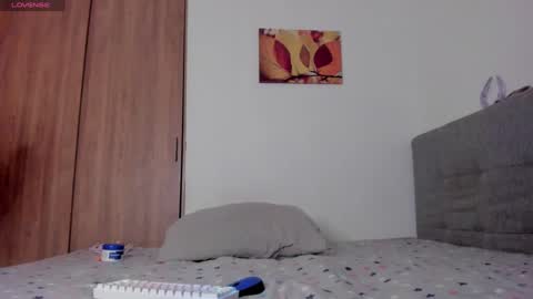 Miley hurtado online show from 09-13-25, 01:33