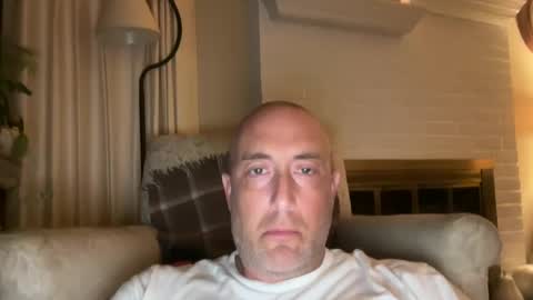 Snapshot of itsanexperiment chatting on 10-01-25, 02:17 itsanexperiment online show from 10-01-25, 02:17