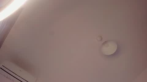 Isabella online show from 09-11-25, 09:20