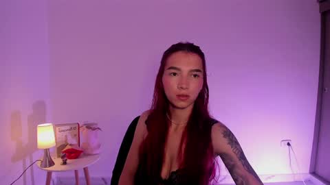 Snapshot of itscamill chatting on 09-10-25, 02:44 camill online show from 09-10-25, 02:44