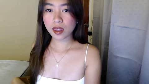 Snapshot of itscandygurl chatting on 01-02-25, 02:13 Candy online show from 01-02-25, 02:13