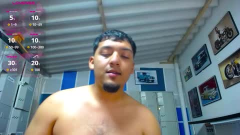 Snapshot of itsdavidx chatting on 02-10-26, 02:59 David online show from 02-10-26, 02:59