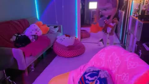 Snapshot of itskurokiss chatting on 11-02-25, 03:09 KuroKiss online show from 11-02-25, 03:09