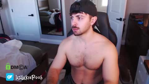 Snapshot of itslukiepooh chatting on 03-20-26, 02:44 Itslukiepooh online show from 03-20-26, 02:44