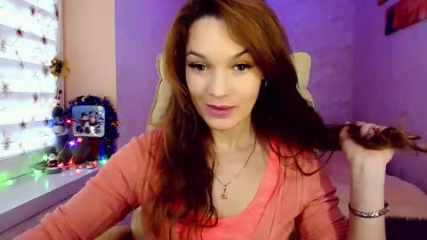 Snapshot of itslunaday chatting on 12-05-24, 11:05 itslunaday online show from 12-05-24, 11:05