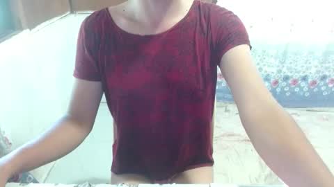 itsmelily05 online show from 03-19-26, 05:33