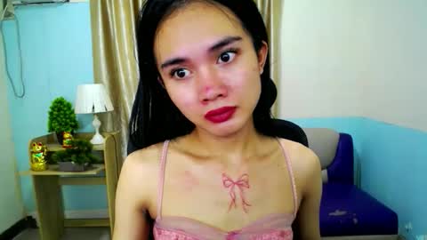 Snapshot of itsmeloveypinay chatting on 11-20-25, 12:16 itsmeloveypinay online show from 11-20-25, 12:16