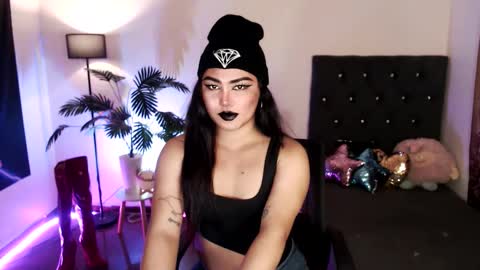 Snapshot of itsmemoiraa69 chatting on 03-02-26, 06:37 itsmemoiraa69 online show from 03-02-26, 06:37