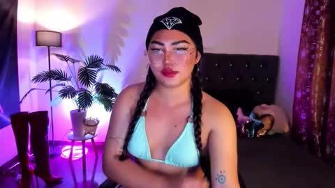 itsmemoiraa69 online show from 04-13-26, 11:37