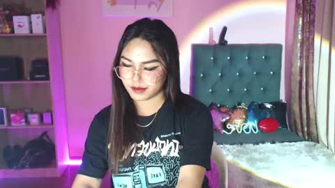 Snapshot of itsmesianaa29 chatting on 01-05-25, 03:13 Siana online show from 01-05-25, 03:13