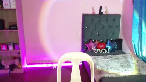 Snapshot of itsmesianaa29 chatting on 02-07-25, 09:16 Siana online show from 02-07-25, 09:16