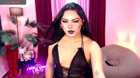 Snapshot of itsmesianaa29 chatting on 10-16-25, 08:48 Siana online show from 10-16-25, 08:48