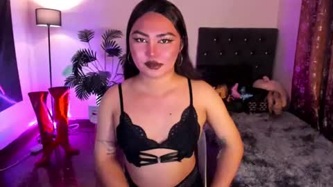 Siana online show from 06-21-26, 03:36