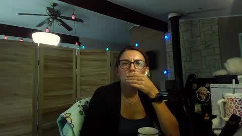 ItsMeSophie X online show from 09-26-25, 04:11