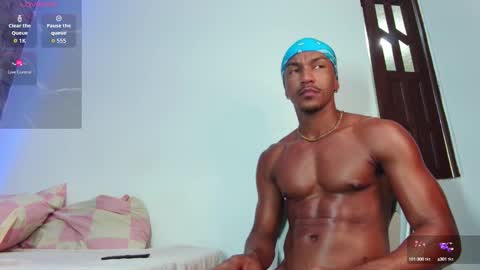 Snapshot of itsmikenoir chatting on 09-12-25, 10:10 Limited offer 50 online show from 09-12-25, 10:10