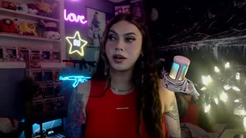 Snapshot of itsnickibabyy chatting on 02-08-25, 11:45 Nicki Foxx online show from 02-08-25, 11:45