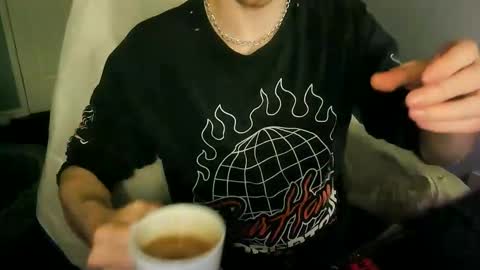 itsnotliam834 online show from 09-09-25, 02:33