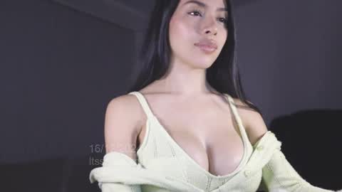 itsssssssme_lana online show from 12-17-24, 02:12