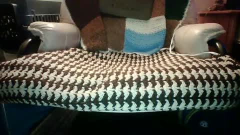 itsthick13 online show from 08-05-26, 04:15