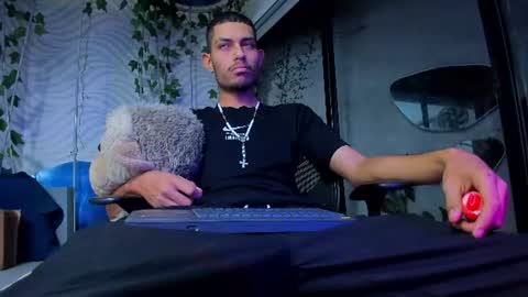 itszairen online show from 07-13-26, 04:04