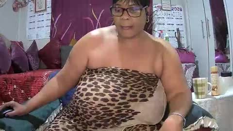 itumeleng74 online show from 05-23-26, 06:56