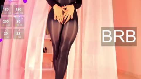 Snapshot of itzel__ chatting on 03-07-25, 04:11 Call me Itzel online show from 03-07-25, 04:11