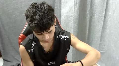 itzme_john online show from 04-05-26, 07:44