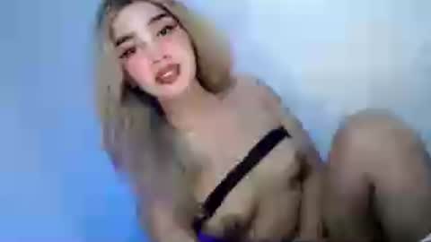 Snapshot of itzme_marga11 chatting on 06-25-26, 05:17 Marga online show from 06-25-26, 05:17