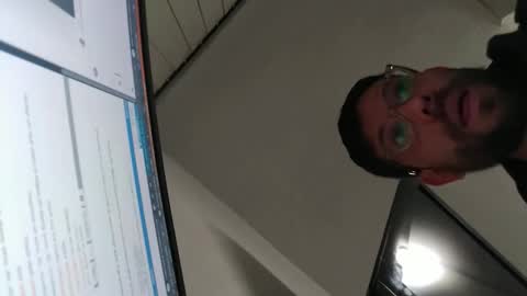 Snapshot of ivanchelon chatting on 02-19-26, 05:25 Vanchi online show from 02-19-26, 05:25