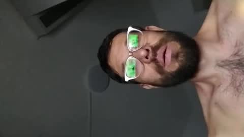 Snapshot of ivanchelon chatting on 02-28-26, 06:36 Vanchi online show from 02-28-26, 06:36