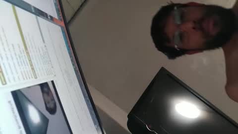 Snapshot of ivanchelon chatting on 04-24-26, 03:09 Vanchi online show from 04-24-26, 03:09