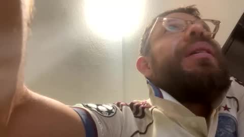 Snapshot of ivanchelon chatting on 06-09-26, 08:04 Vanchi online show from 06-09-26, 08:04