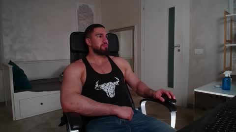 IvanHydee online show from 03-22-26, 05:44